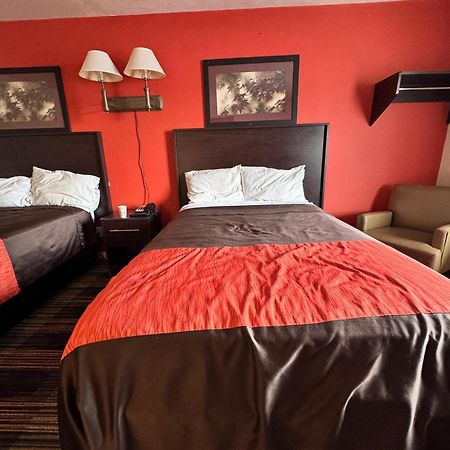 Oyo Palm Leaf Motel Ashland Esterno foto