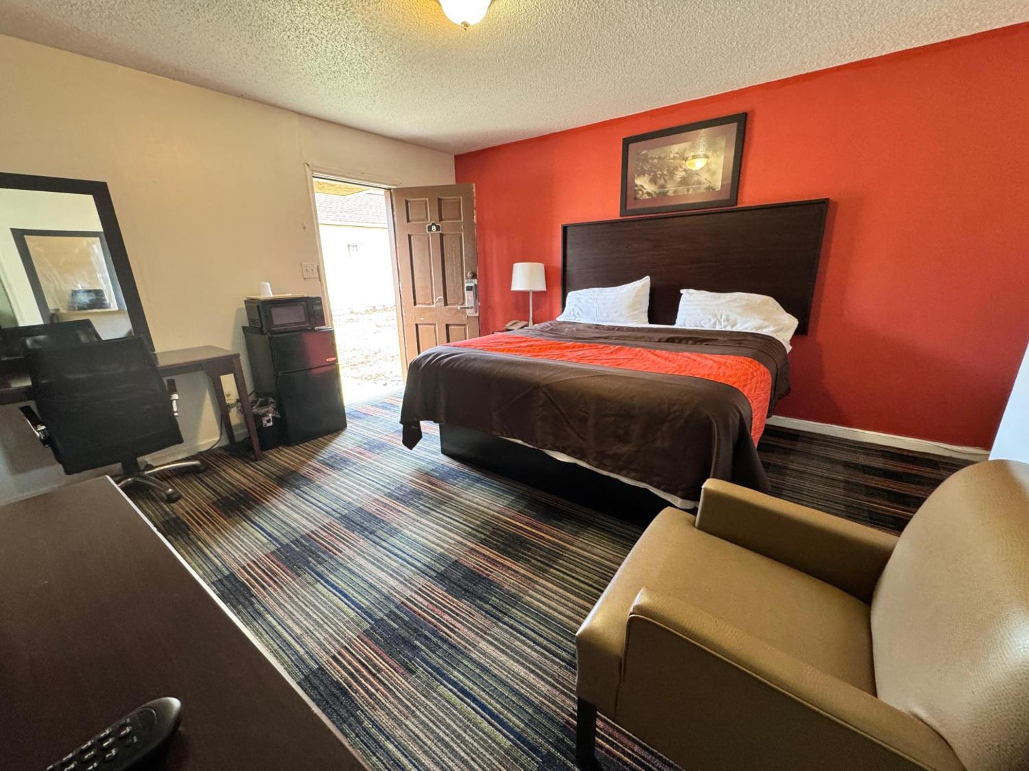 Oyo Palm Leaf Motel Ashland Esterno foto