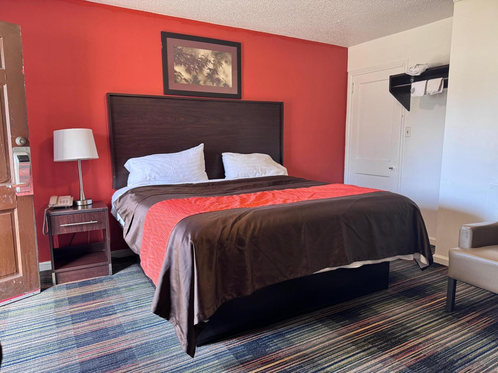 Oyo Palm Leaf Motel Ashland Esterno foto