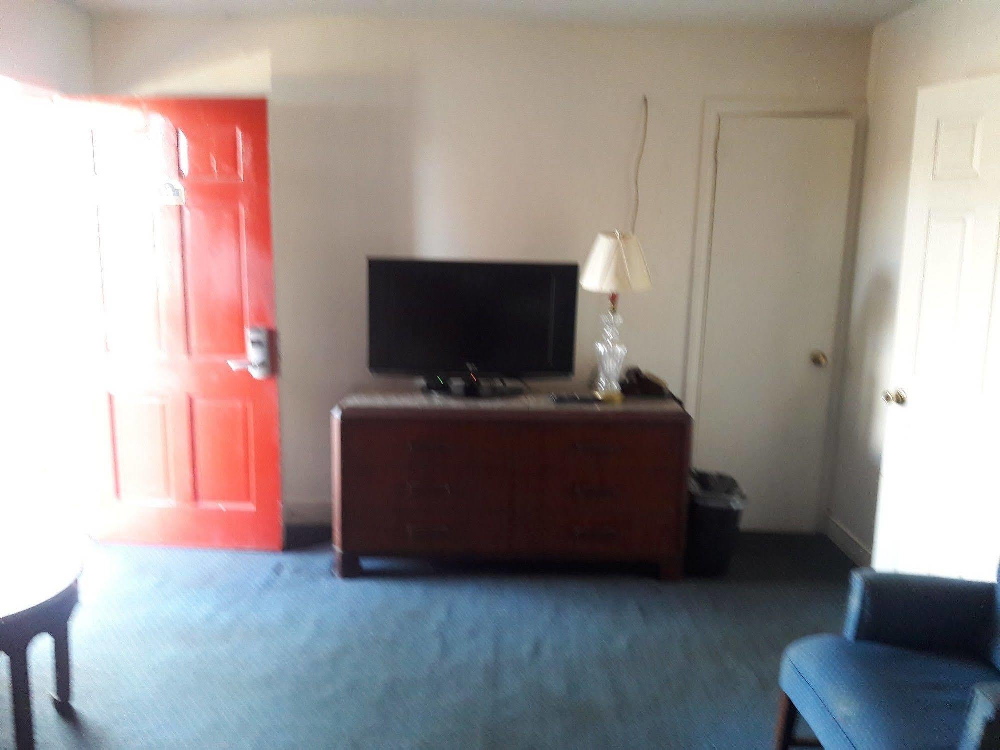 Oyo Palm Leaf Motel Ashland Esterno foto